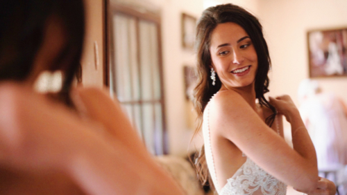 Mt. Woodson Castle Bride getting ready